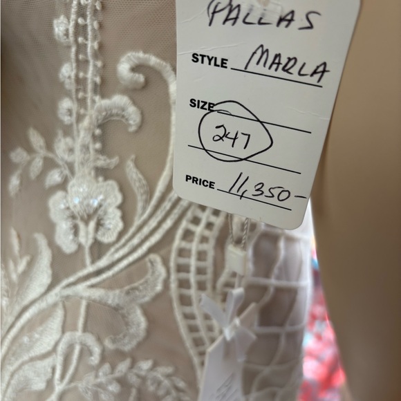 Pallas Couture Merla. Size 12. Retails $11,400 - Picture 6 of 16